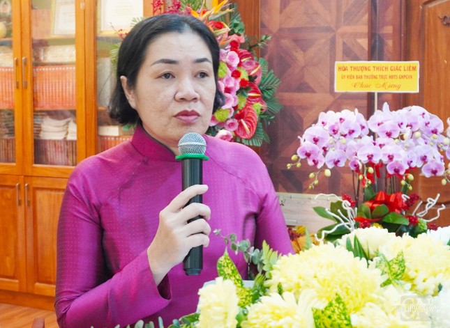 Bà Vũ Thị Mỹ Ngọc đại diện chính quyền phát biểu