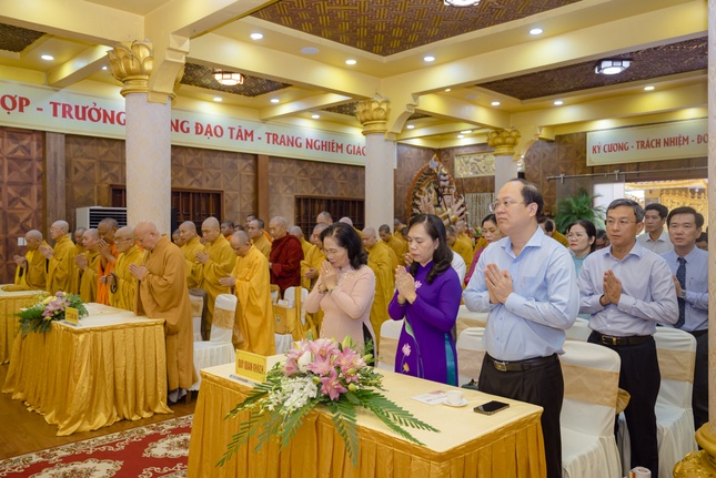 Đại diện lãnh đạo chính quyền thành phố, Q.3 tham dự - Ảnh: Đăng Huy