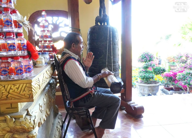 Mỗi ngày sẽ có Phật tử trực thỉnh chuông