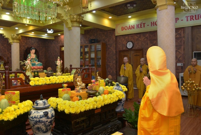 Đàn Dược Sư tại chùa Minh Đạo do Ban Trị sự GHPGVN Q.3 tổ chức từ ngày 19 đến 21-2-2024