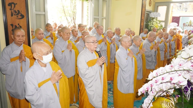 Đồng tụng thời kinh ngắn tưởng niệm