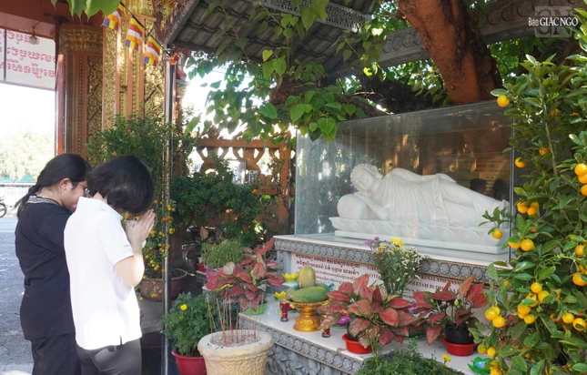 Lễ Phật đầu năm