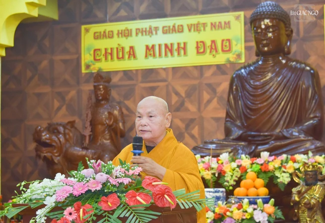 Trưởng lão Hòa thượng Thích Thiện Nhơn phát biểu khai mạc