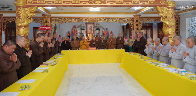 Ban Trị sự GHPGVN Q.3 họp triển khai Phật sự tại chùa Hưng Phước