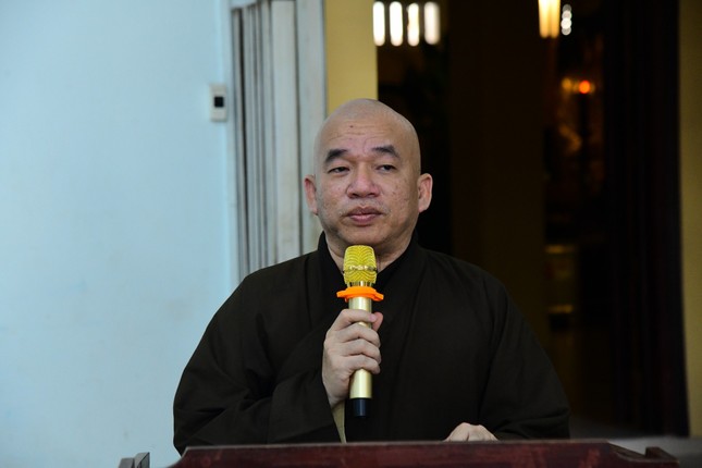 Thượng tọa Thích Nhật Thiện phát biểu khai mạc