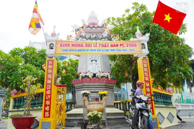 Tưởng niệm 61 năm Bồ-tát Thích Quảng Đức vị pháp thiêu thân (1963-2024)