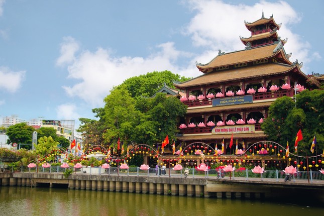 Tối 12-4 ÂL, tại chùa Pháp Hoa, Q.3 sẽ diễn ra lễ hoa đăng Kính mừng Phật đản Phật lịch 2568