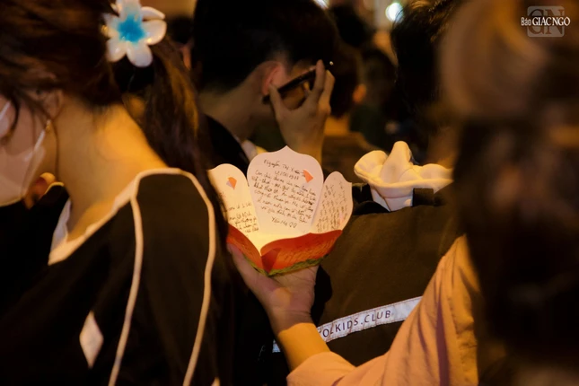 Cầu nguyện ba mẹ luôn khỏe mạnh