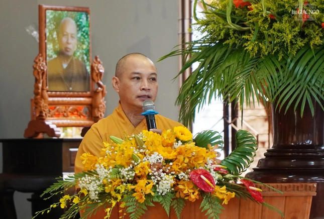 Đại đức Thích Quang Nghĩa, Chánh Thư ký Ban Trị sự GHPGVN Q.Gò Vấp báo cáo tóm tắt khóa an cư của Phật giáo quận