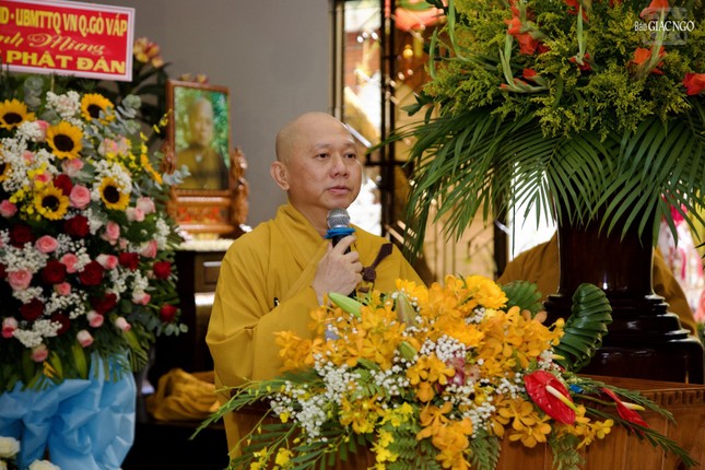 Thượng tọa Thích Tắc Bạch cảm tạ kết thúc Đại lễ Phật đản Phật lịch 2568 do Ban Trị sự GHPGVN Q.Gò Vấp tổ chức