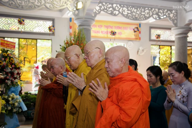 Nghi thức cúng dường Phật đản