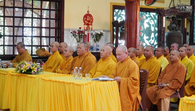 Chư tôn đức Tăng