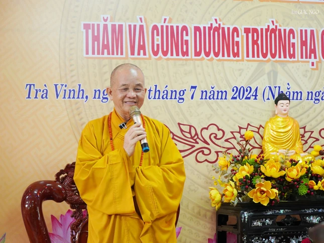 Hòa thượng Thích Minh Thiện phát biểu