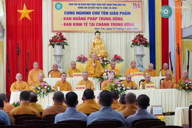 Hòa thượng Thích Minh Thiện phát biểu