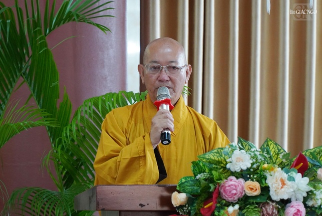 Thượng tọa Thích Quảng Tâm phát biểu chào mừng