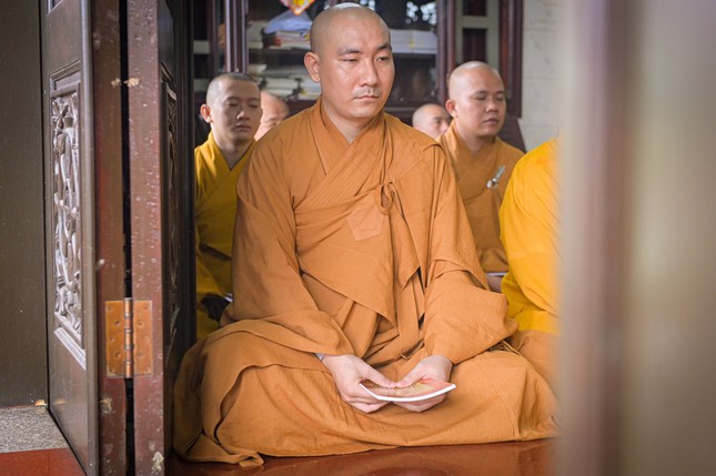 Lắng nghe giới pháp