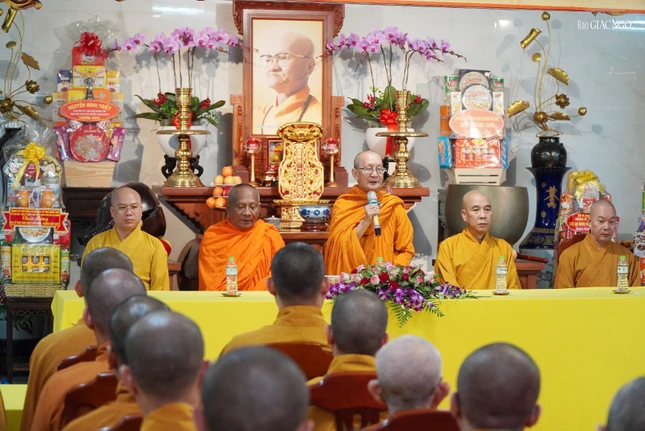 Đạo từ chứng minh