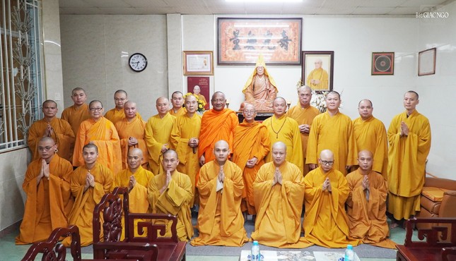 Chụp ảnh lưu niệm