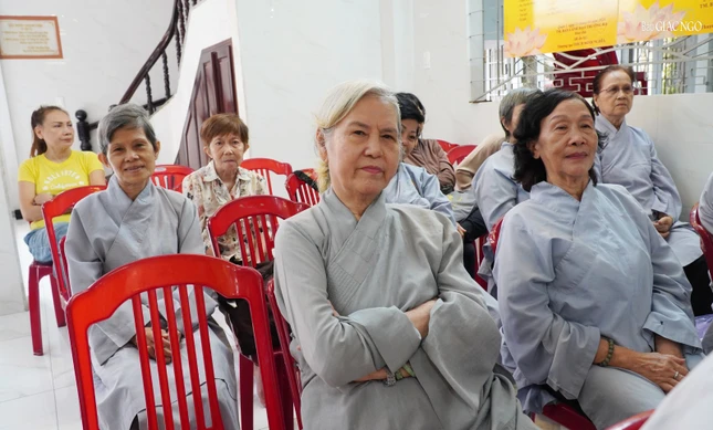 Phật tử tham dự