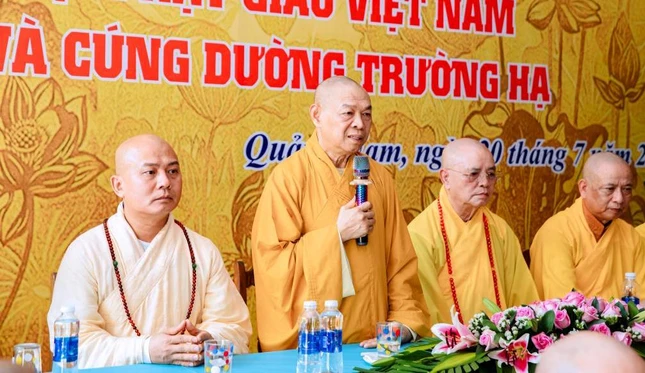 Hòa thượng Thích Từ Nghiêm, Phó ban Hoằng pháp T.Ư phát biểu tại buổi thăm - Ảnh: Ban TT-TT Phật giáo Quảng Nam