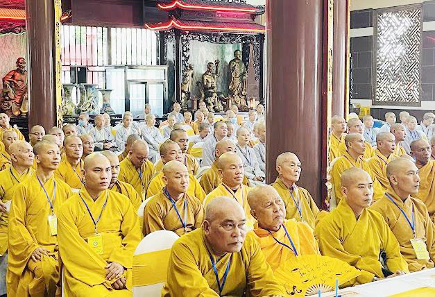 Học viên tham dự khóa bồi dưỡng trụ trì