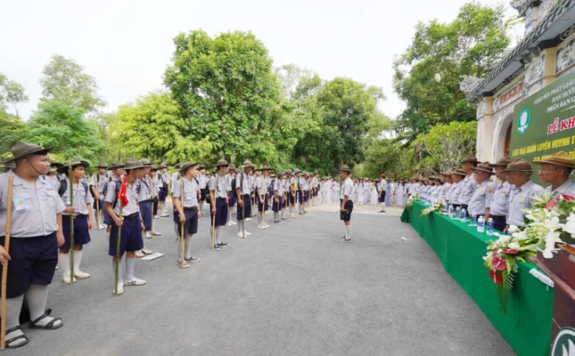 Có 230 trại sinh tham dự trại huấn luyện