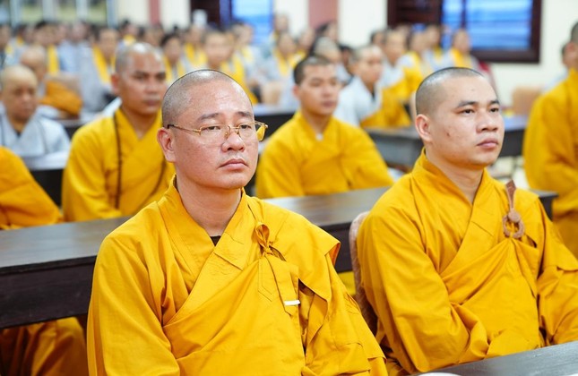 Phật giáo tỉnh Ninh Bình có 356 ngôi chùa, có 386 Tăng Ni - Ảnh: Diệu Tường