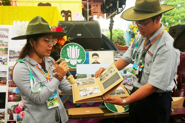 Thuyết trình - Ảnh: TT trại Lục Hòa III