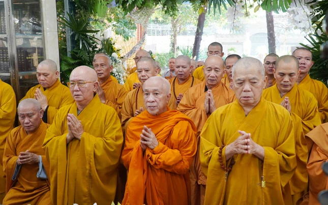 Khóa tụng kinh Bát-nhã tưởng niệm