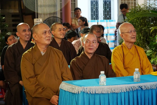 Chư tôn đức Ban Hướng dẫn Phật tử TP.HCM, Ban Trị sự GHPGVN Q.3, chùa Hưng Phước Chư tôn đức Ban Hướng dẫn Phật tử TP.HCM, Ban Trị sự GHPGVN Q.3, chùa Hưng Phước