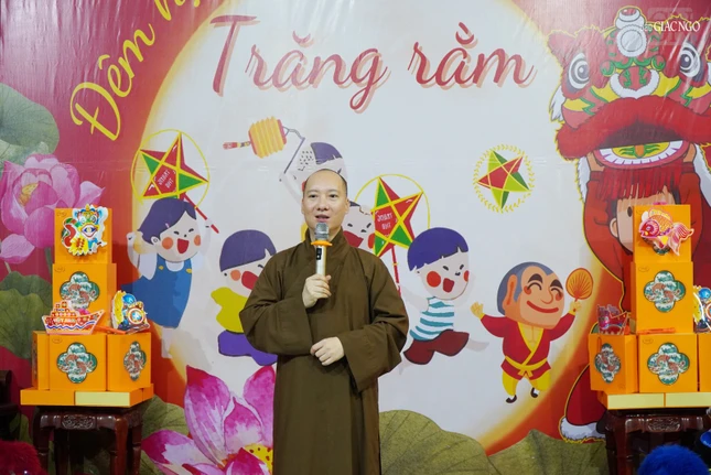 Đại đức Thích Nguyên Các phát biểu khai mạc