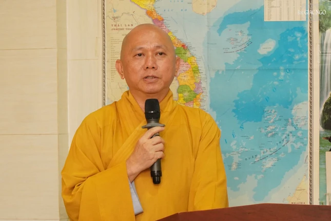 Thượng tọa Thích Tắc Bạch thông tin về chuyến từ thiện cứu trợ đến bà con miền Bắc sắp tới của Phật giáo Q.Gò Vấp Thượng tọa Thích Tắc Bạch thông tin về chuyến từ thiện cứu trợ đến bà con miền Bắc sắp tới của Phật giáo Q.Gò Vấp