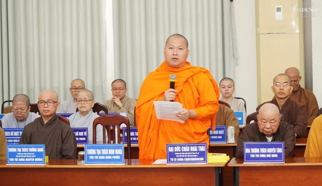 Đại đức Châu Hoài Thái phát biểu khuyến nghị về quá trình chuyển đổi số