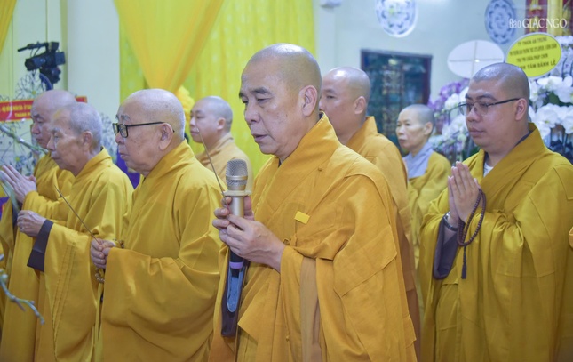 Ban Trị sự GHPGVN Q.10 viếng tang