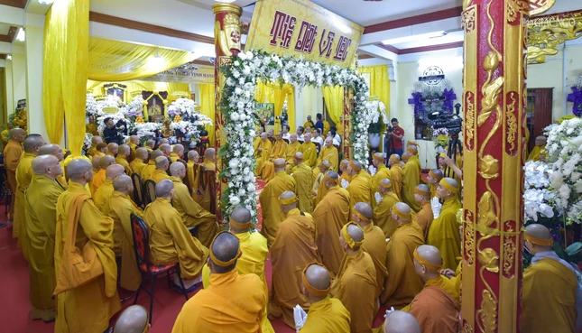 Quang cảnh lễ truy niệm