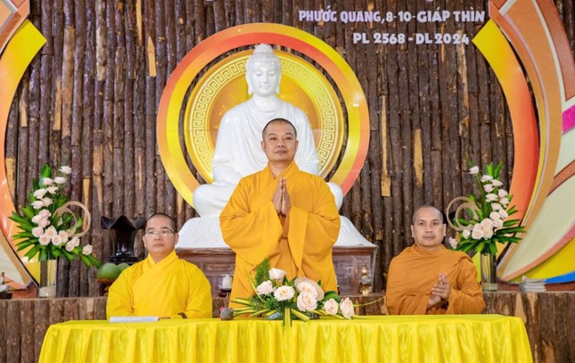 Thượng tọa Thích Chiếu Ý tán thán công đức Ban Trị sự Phật giáo H.Đắk R’lấp