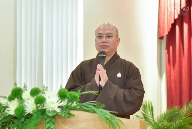 Đại đức Thích Trí Đức, Phó Thư ký Ban Trị sự GHPGVN TP.HCM công bố quyết định bổ sung và điều chỉnh nhân sự Ban Thông tin - Truyền thông GHPGVN TP.HCM nhiệm kỳ 2022-2027