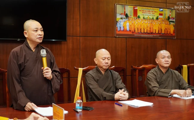 Thượng tọa Thích Quảng Tiến, Ủy viên Ban Pháp chế GHPGVN Thành phố, Trưởng ban Pháp chế Phật giáo Q.Tân Phú thông tin những vấn đề liên quan pháp chế tại địa phương