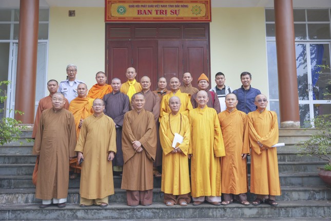 Chùa Pháp Hoa - Văn phòng Ban Trị sự GHPGVN tỉnh Đắk Nông Chùa Pháp Hoa - Văn phòng Ban Trị sự GHPGVN tỉnh Đắk Nông