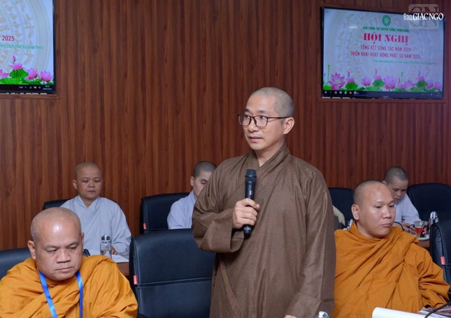 Đại đức Thích Nguyên Huấn, Trưởng ban Thông tin - Truyền thông Phật giáo tỉnh Đắk Lắk đóng góp ý kiến