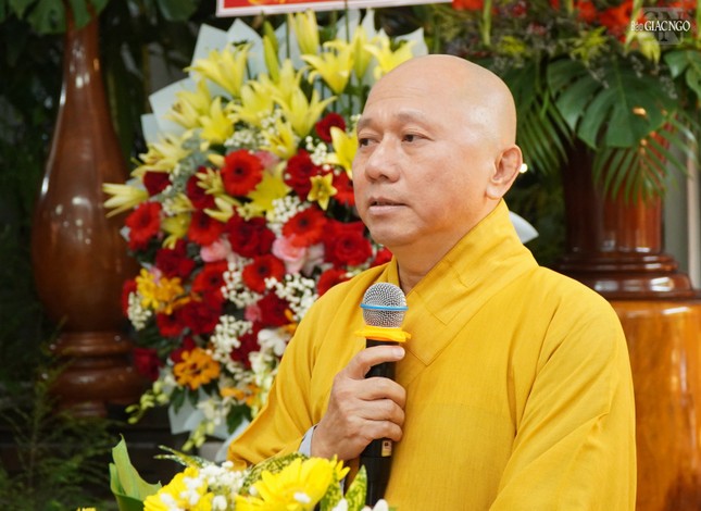 Thượng tọa Thích Tắc Bạch cảm tạ kết thúc hội nghị tổng kết công tác Phật sự của Ban Trị sự GHPGVN Q.Gò Vấp năm 2024