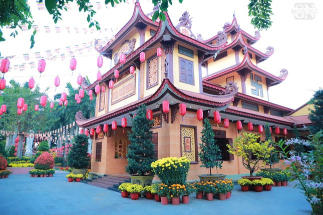 Chùa được xây dựng mới hoàn toàn vào năm 2006 đến năm 2009 thì hoàn thành