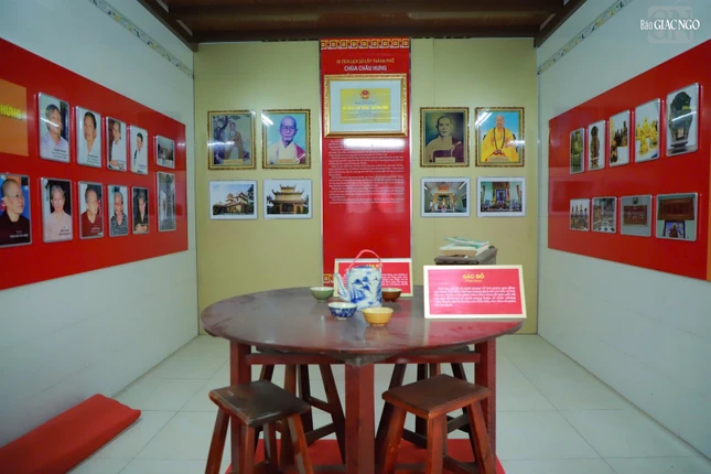 Trước ngày 30-4-1975, chùa Châu Hưng được xây dựng trên đất Gò Cát, xung quanh là những ruộng lúa và rau muống. Đây là một địa chỉ đỏ, từng là cơ sở nuôi giấu cán bộ du kích và bộ đội về bám trụ ngay cửa ngõ Sài Gòn. Các vị Đại đức, Hòa thượng, trụ trì ở đây là những người luôn có chí hướng theo cách mạng, lực lượng nằm vùng tại khu vực này luôn lấy ngôi chùa làm cơ sở hoạt động