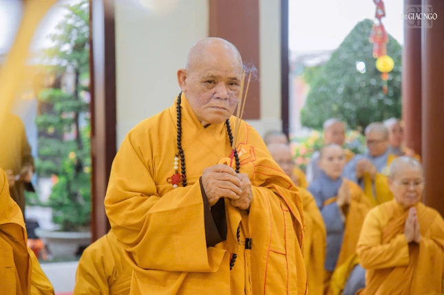 Hòa thượng Thích Huệ Nghi, Chứng minh Ban Trị sự GHPGVN H.Củ Chi niêm hương bạch Phật