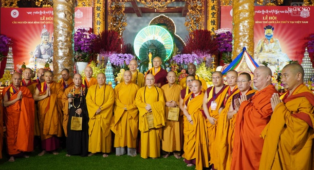 Đây là pháp hội cầu nguyện hòa bình được tổ chức lần thứ 5 tại Việt Nam