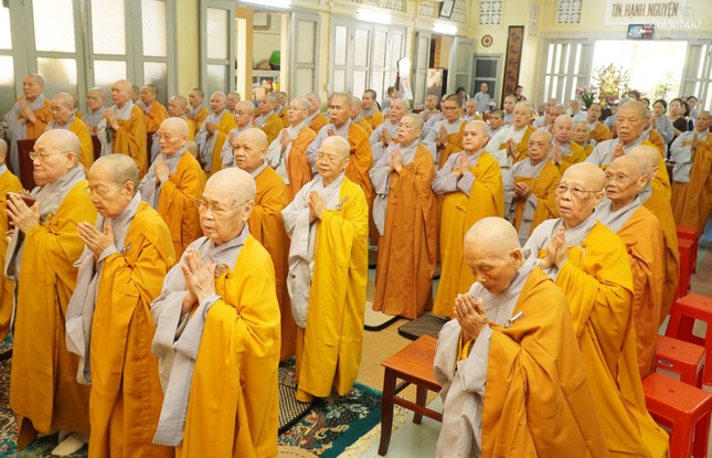 Ngày 8-2 Âm lịch hàng năm cũng là ngày truyền thống của Ni giới