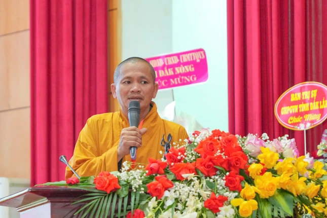 Thượng tọa Thích Nhuận Thân cảm tạ bế mạc