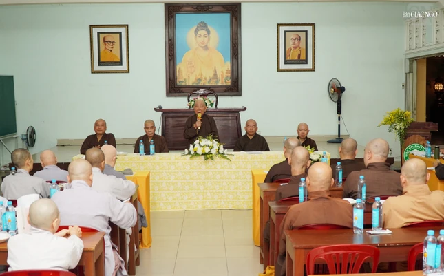 Trưởng lão Hòa thượng Thích Như Tín đạo từ chứng minh Trưởng lão Hòa thượng Thích Như Tín đạo từ chứng minh