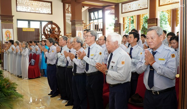 Trang nghiêm khóa lễ tưởng niệm hiệp kỵ sáng ngày 6-4-2025