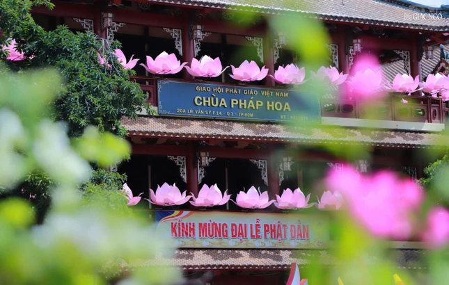 Kính mừng Đại lễ Phật đản Phật lịch 2569